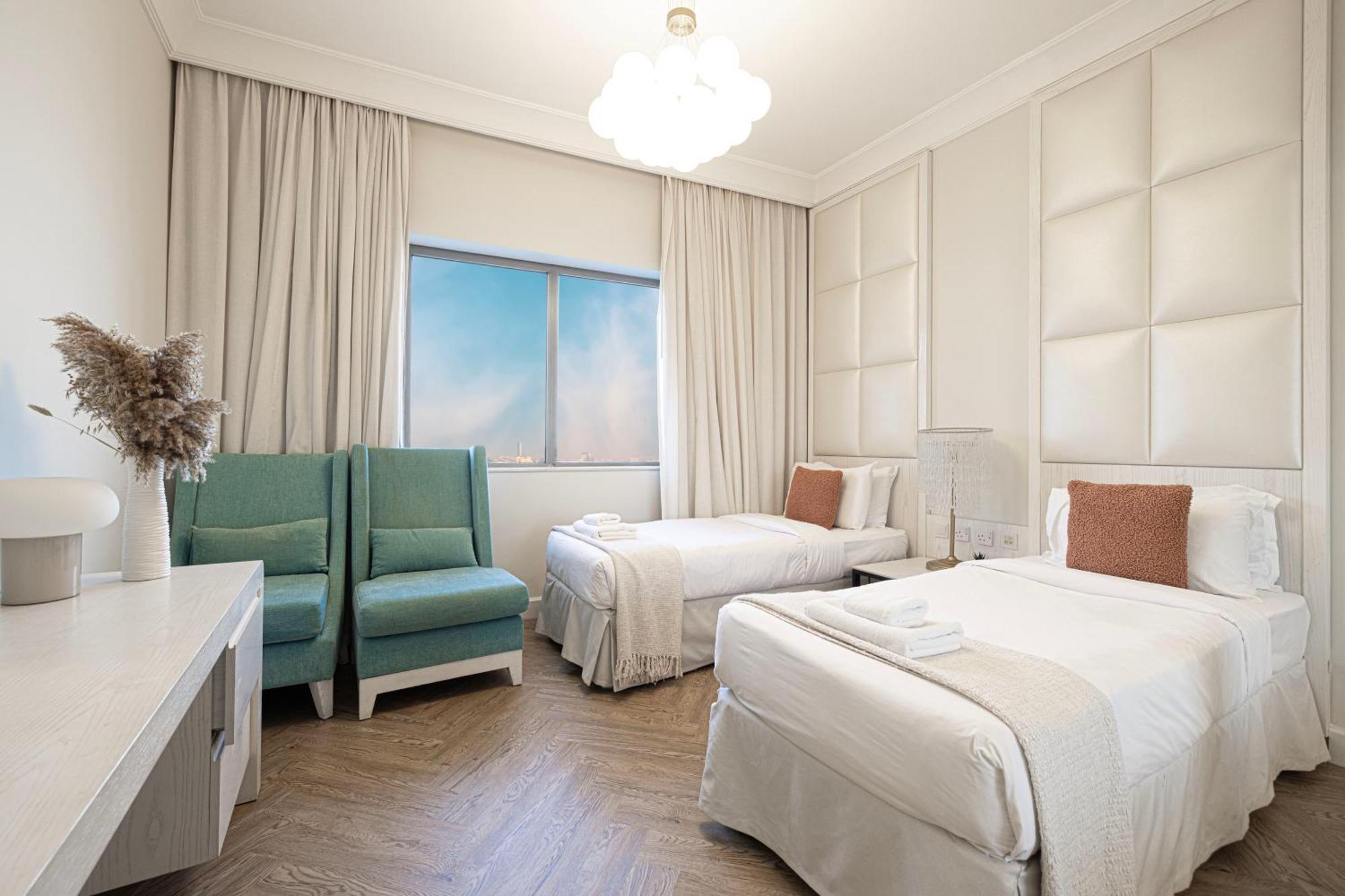 Damac Maison Mall Street! 2 Bedroom Upgraded Apartment! Apartment Dubai