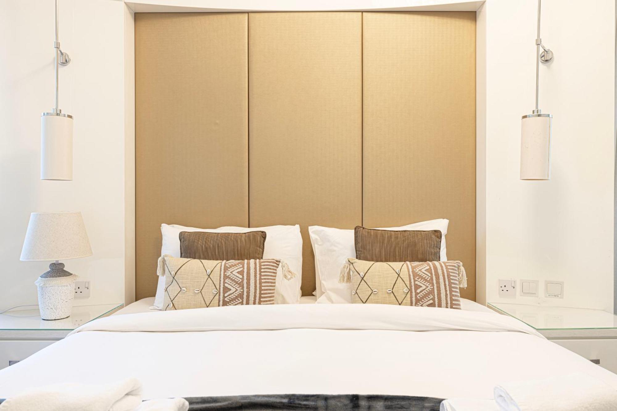 Damac Maison Mall Street! 2 Bedroom Upgraded Apartment! *